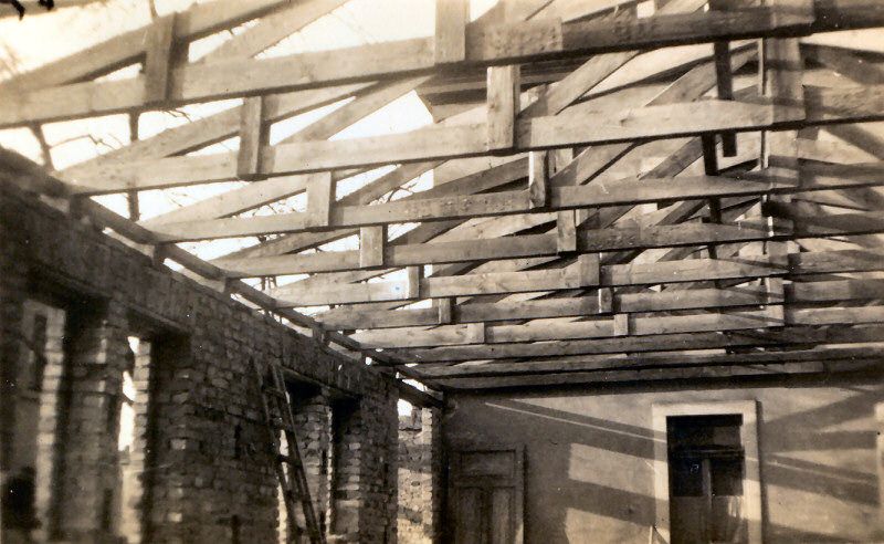 Anbau/Dachstuhl Physiotherapie 1956